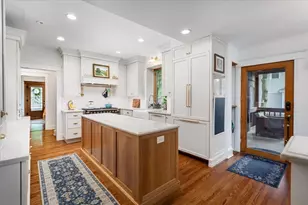 23 N Columbia St, Naperville, IL 60540 - Photo 22