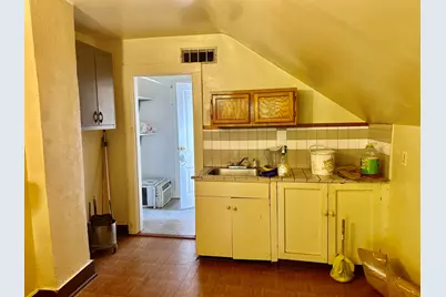 2848 E 79th Street, Chicago, IL 60649 - Photo 8