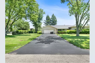 15 E Leon Lane, Prospect Heights, IL 60070 - Photo 4