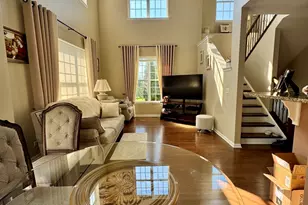 11 E Willow Rd, Wheeling, IL 60090 - Photo 4