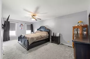 1274 Amaranth Dr, Naperville, IL 60564 - Photo 16