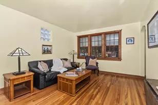 5405 N Melvina Ave, Chicago, IL 60630 - Photo 2