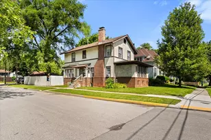 1102 North Ave, Waukegan, IL 60085 - Photo 4