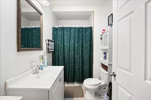 1102 North Ave, Waukegan, IL 60085 - Photo 12