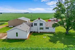 46W763 Wheeler Rd, Big Rock, IL 60511 - Photo 6