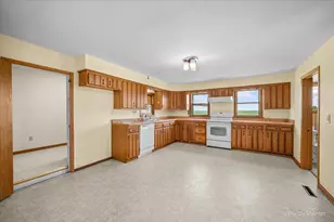 46W763 Wheeler Rd, Big Rock, IL 60511 - Photo 8