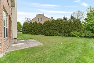47 Holabird Cir, Highwood, IL 60040 - Photo 30