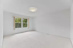 47 Holabird Cir, Highwood, IL 60040 - Photo 24