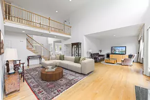 47 Holabird Cir, Highwood, IL 60040 - Photo 8