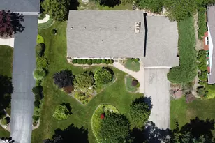 476 Briar Ln, Lake Forest, IL 60045 - Photo 24