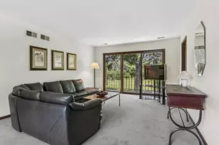 476 Briar Ln, Lake Forest, IL 60045 - Photo 14