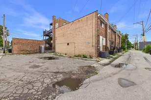 7915 S Saginaw Ave, Chicago, IL 60617 - Photo 20