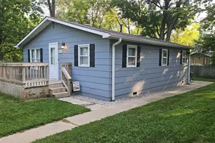 34350 S Pinegrove Ave, Wilmington, IL 60481 - Photo 2