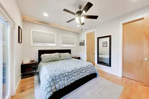 879 N Marshfield Ave, Chicago, IL 60622 - Photo 10