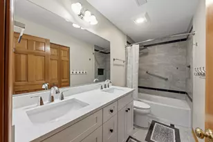 4108 Schillinger Dr, Naperville, IL 60564 - Photo 28