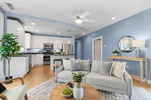 640 W Barry Ave, Chicago, IL 60657 - Photo 6
