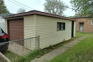 14520 S Edbrooke Ave, Riverdale, IL 60827 - Photo 14