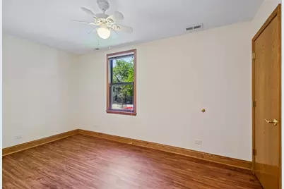 1354 W George Street #1, Chicago, IL 60657 - Photo 8