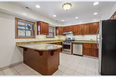 1354 W George Street #1, Chicago, IL 60657 - Photo 10