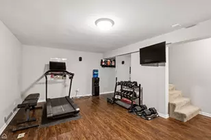 1978 N Fork Cir, Elgin, IL 60123 - Photo 26