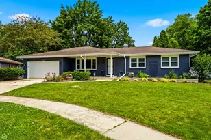 1978 N Fork Cir, Elgin, IL 60123 - Photo 1