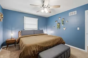 1978 N Fork Cir, Elgin, IL 60123 - Photo 20