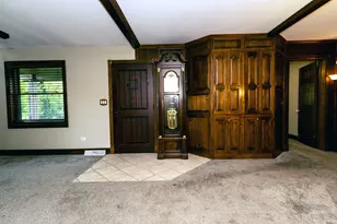 1033 W Wood St, Bensenville, IL 60106 - Photo 12