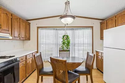 726 Hillcrest Lane, Crystal Lake, IL 60014 - Photo 10