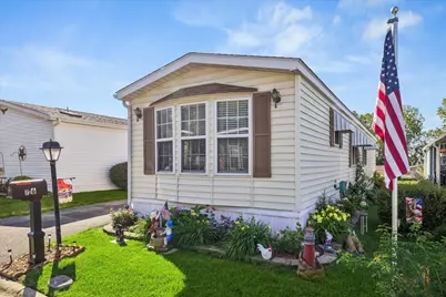 726 Hillcrest Lane, Crystal Lake, IL 60014 - Photo 2