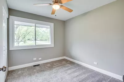 106 Foxcroft Road, Naperville, IL 60565 - Photo 14