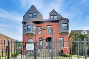 3330 S Indiana Ave, Chicago, IL 60616 - Photo 1