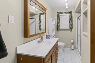 27 Bel-Air Dr, Centralia, IL 62801 - Photo 30