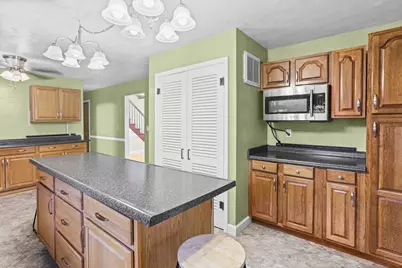 27 Bel Air Drive, Centralia, IL 62801 - Photo 24
