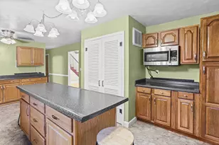 27 Bel-Air Dr, Centralia, IL 62801 - Photo 24