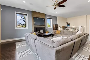 1500 W Huron St, Chicago, IL 60642 - Photo 16