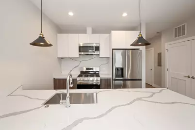 2342 W Adams Street #402, Chicago, IL 60612 - Photo 4