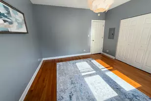 4201 N Sawyer Ave, Chicago, IL 60618 - Photo 8