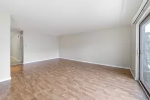 9714 Bianco Terrace, Des Plaines, IL 60016 - Photo 4