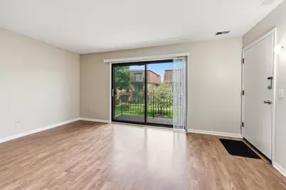 9714 Bianco Terrace #D, Des Plaines, IL 60016 - Photo 6