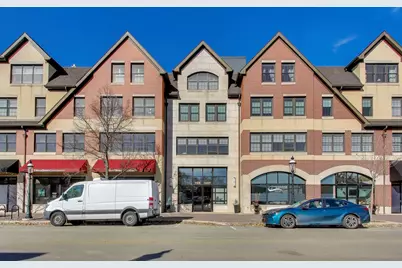 10 E Burlington Street #2B, Riverside, IL 60546 - Photo 2