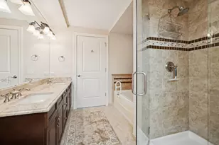 10 E Burlington St, Riverside, IL 60546 - Photo 20