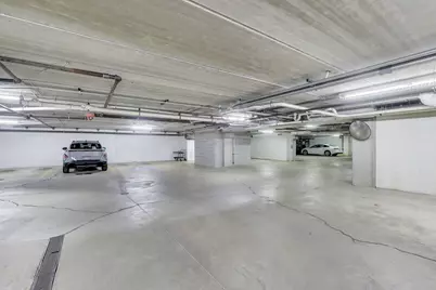 10 E Burlington Street #2B, Riverside, IL 60546 - Photo 32
