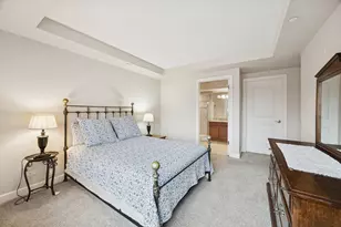 10 E Burlington St, Riverside, IL 60546 - Photo 22