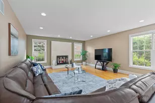312 Camargo Ct, Vernon Hills, IL 60061 - Photo 14