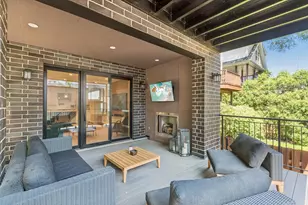 1845 W Waveland Ave, Chicago, IL 60613 - Photo 20
