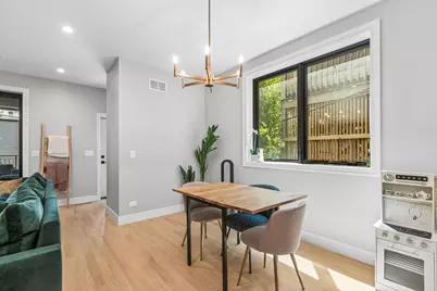 1845 W Waveland Avenue #1, Chicago, IL 60613 - Photo 12