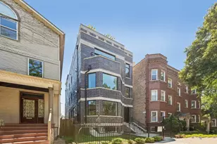 1845 W Waveland Ave, Chicago, IL 60613 - Photo 1