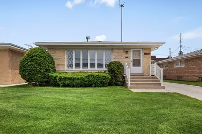 5129 N Chester Avenue, Chicago, IL 60656 - Photo 1