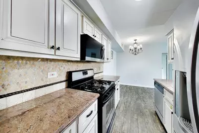 6443 Clarendon Hills Road #301C, Willowbrook, IL 60527 - Photo 12