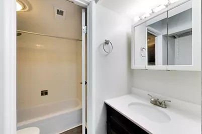 6443 Clarendon Hills Road #301C, Willowbrook, IL 60527 - Photo 16